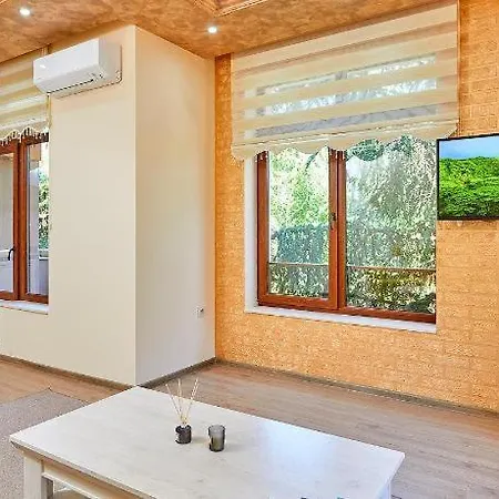 게스트하우스 китанов 4*