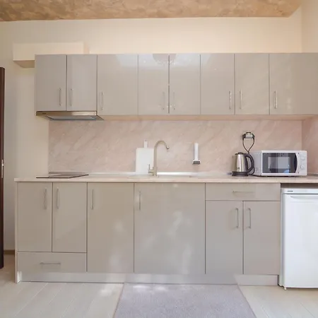 китанов 4* 포마리