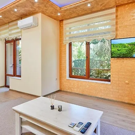 게스트하우스 китанов 포마리