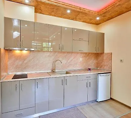 게스트하우스 китанов 포마리